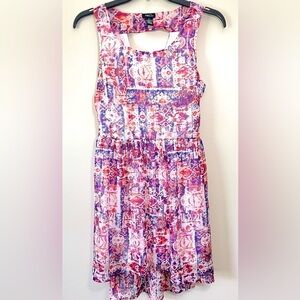 Sleeveless pink abstract Floral Dress